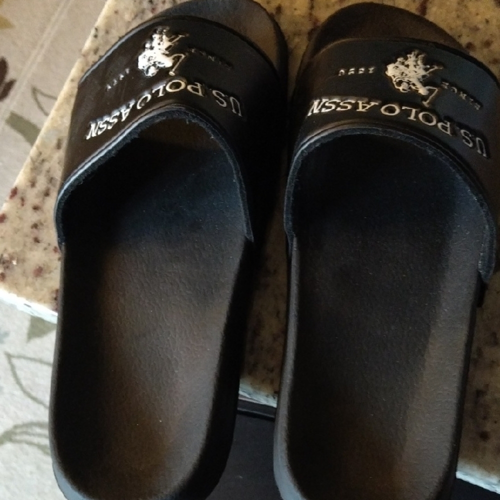 U.S. Polo Assn. Black Sandals with Minimalist Design